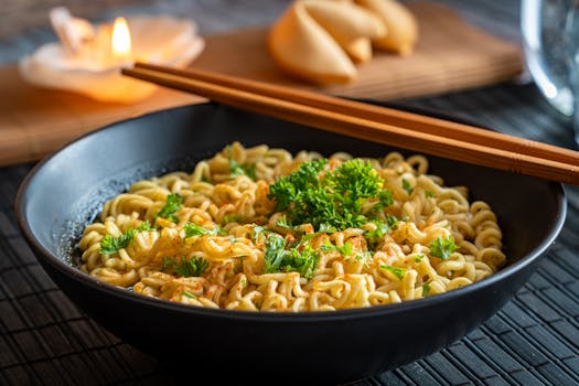 Quick Chili Garlic Noodles , 10-Minute Spicy Noodles