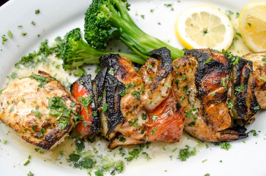 Pepper-Crusted Salmon , Bold Black Pepper Salmon Fillet